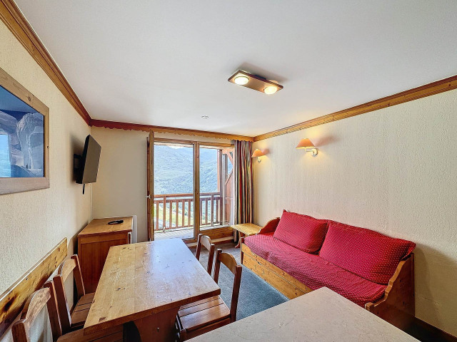 _lv_images__lot_0013040131_01_28159921