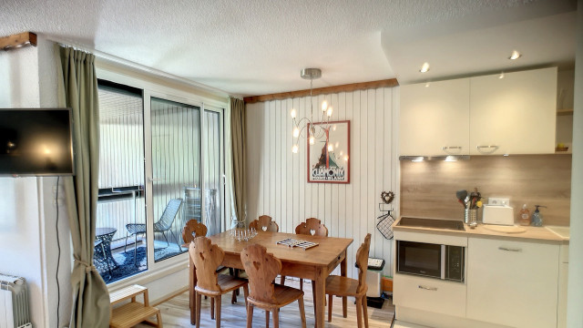 _lv_images__lot_0013040135_04_27608798 _lv_images__lot_0013040135_04_27608798