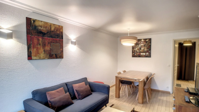 _lv_images__lot_0013040138_02_29926004