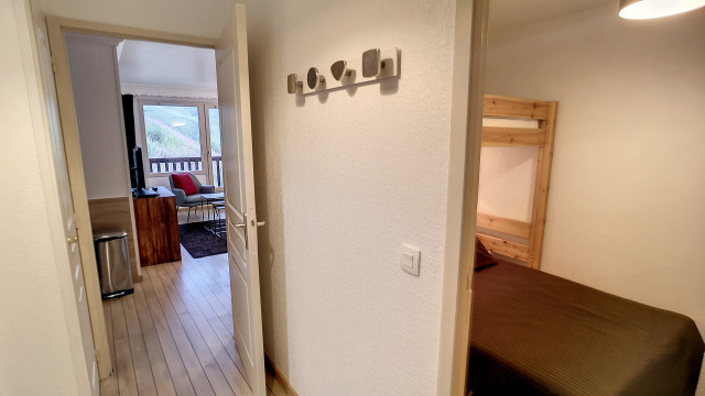 _lv_images__lot_0013040138_11_27724485