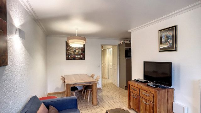 _lv_images__lot_0013040138_14_28453150