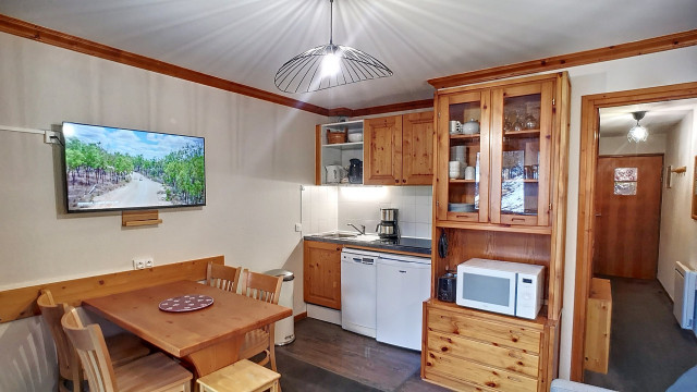 _lv_images__lot_0013040140_02_28820879 _lv_images__lot_0013040140_02_28820879