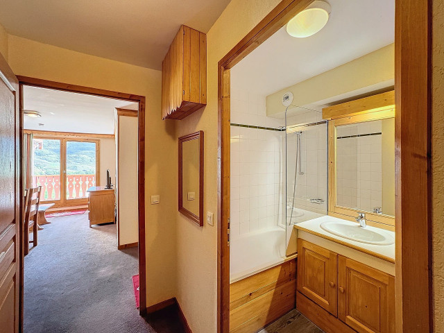 _lv_images__lot_0013040141_10_30101554