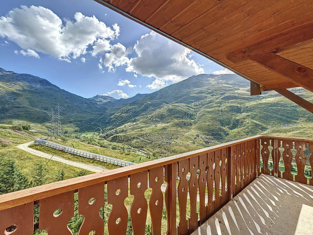 _lv_images__lot_0013040141_13_30118911