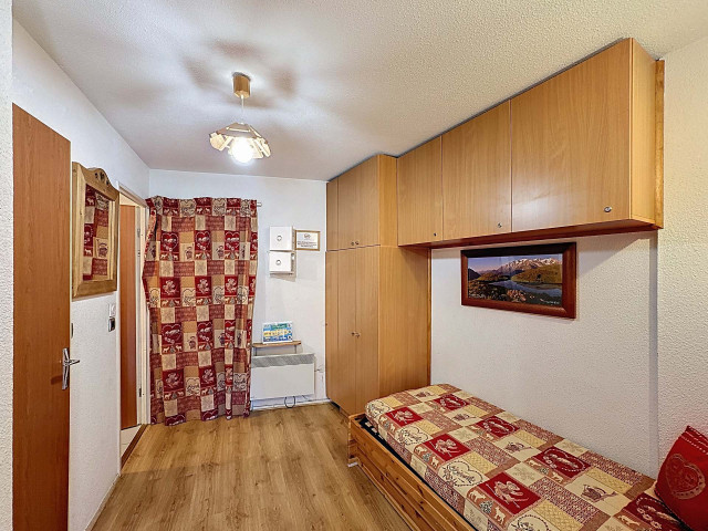 _lv_images__lot_0013040143_05_29904479 _lv_images__lot_0013040143_05_29904479