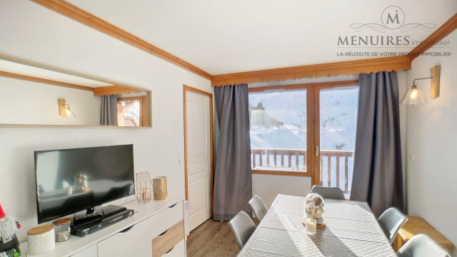 _lv_images__lot_0013040146_01_28840602