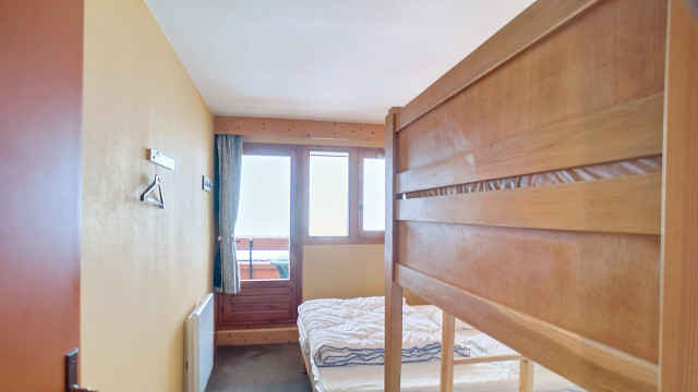 _lv_images__lot_0013040147_11_29008283