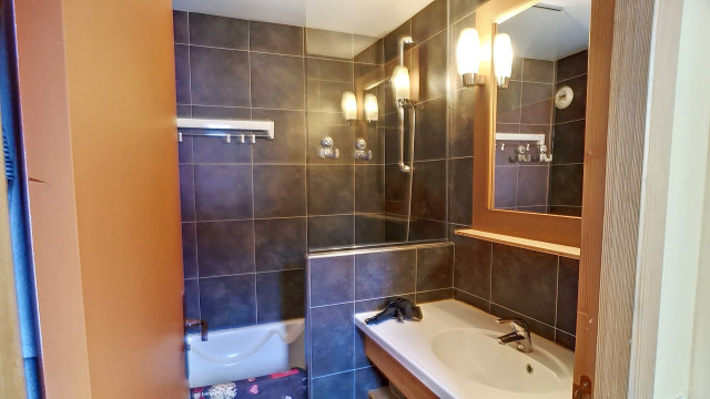 _lv_images__lot_0013040147_15_28909910 _lv_images__lot_0013040147_15_28909910