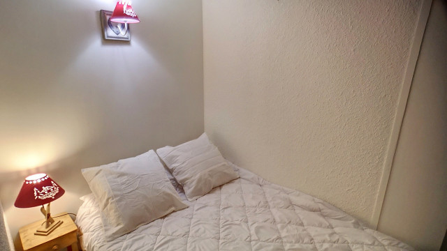 _lv_images__lot_0013040149_05_29107035