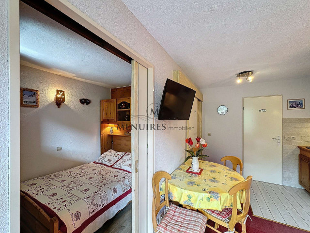 _lv_images__lot_0013040155_08_29888036