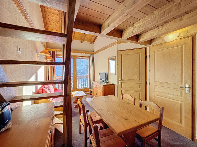 _lv_images__lot_0013040158_08_29126115