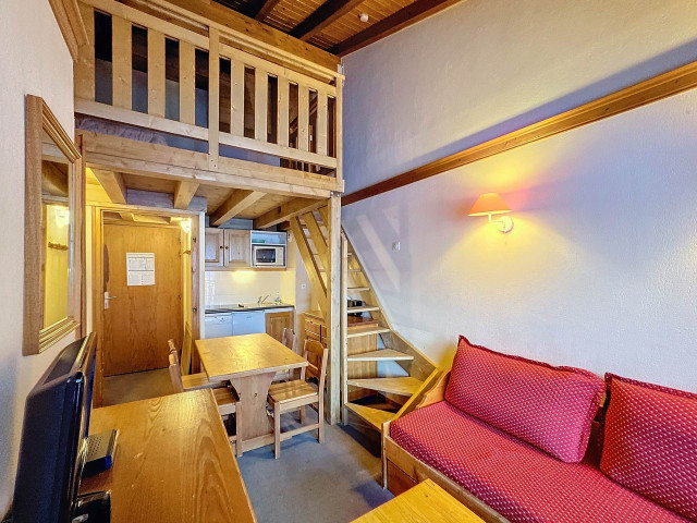 _lv_images__lot_0013040158_12_29821028