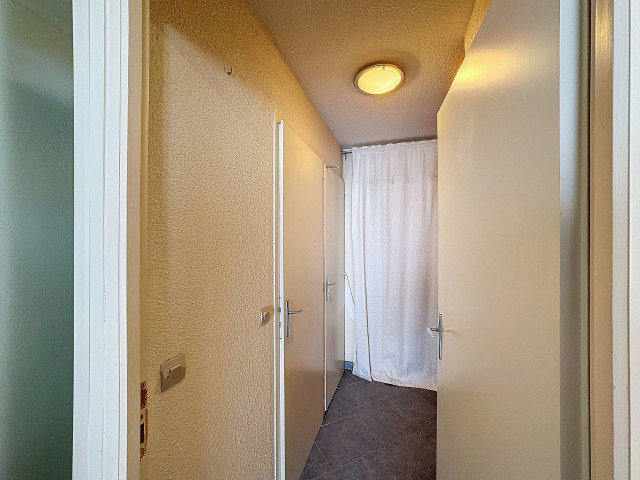 _lv_images__lot_0013040160_09_29244985