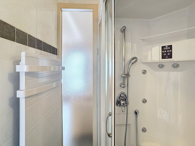 _lv_images__lot_0013040160_12_29524249 _lv_images__lot_0013040160_12_29524249