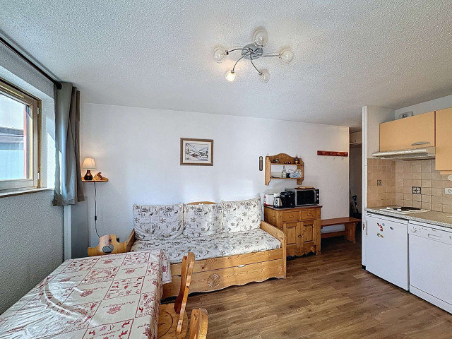 _lv_images__lot_0013040170_09_29806752