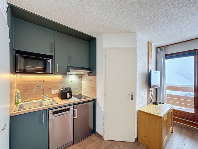 _lv_images__lot_0013040171_06_28609186