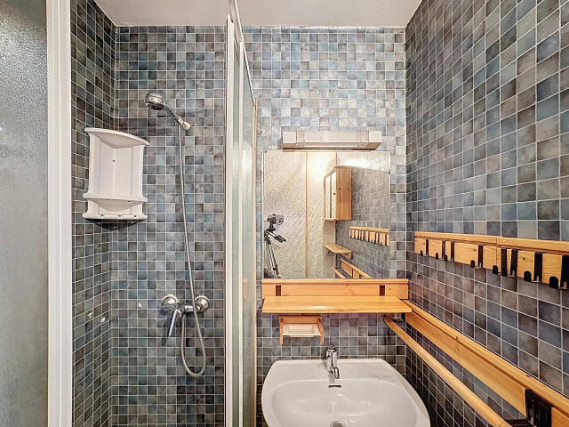 _lv_images__lot_0013040172_09_29287490