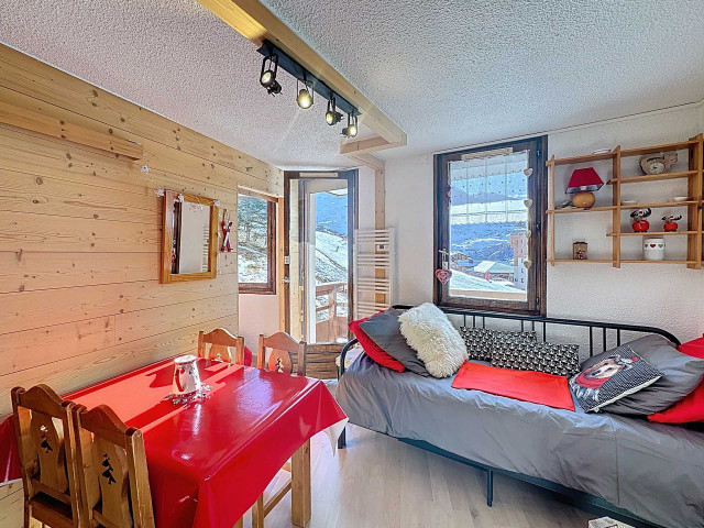 _lv_images__lot_0013040173_02_29946016