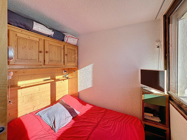 _lv_images__lot_0013040173_05_29145804