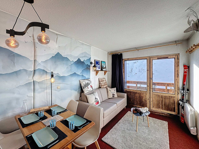 _lv_images__lot_0013040175_04_30180576