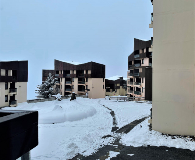 _lv_images__lot_0030240217_11_32132782