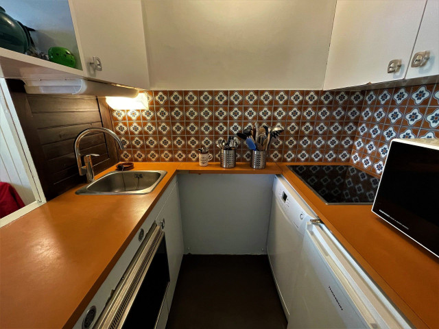 _lv_images__lot_0060030452_04_30028202