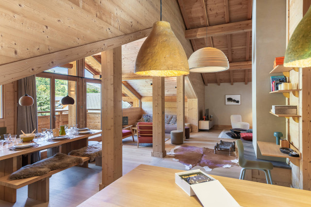 _lv_images__lot_0060510937_05_30122311