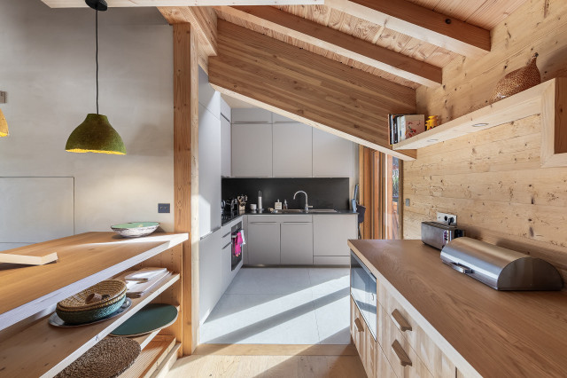 _lv_images__lot_0060510937_08_29090331