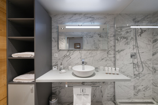 _lv_images__lot_0060510996_16_29208483