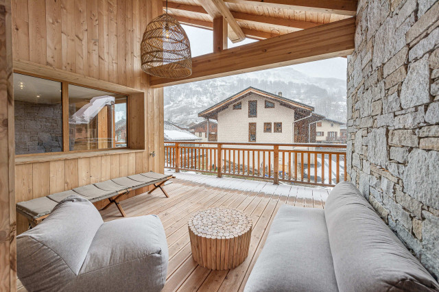 _lv_images__lot_0060511629_08_27708072