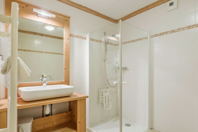 Le Chalet de la Dame Blanche 11-5 pièces-8 personnes-les Menuires-les-3-vallées Le Chalet de la Dame Blanche 11-5 pièces-8 personnes-les Menuires-les-3-vallées