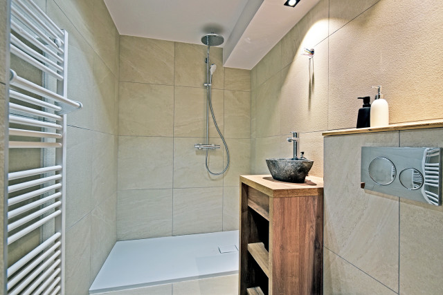 picture_estate_3583_998f4d40-640f-4c78-a825-a6af273882ff