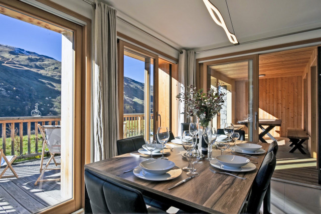 picture_estate_3667_ce1f61ae-2195-48b5-a83e-c54495be97d8