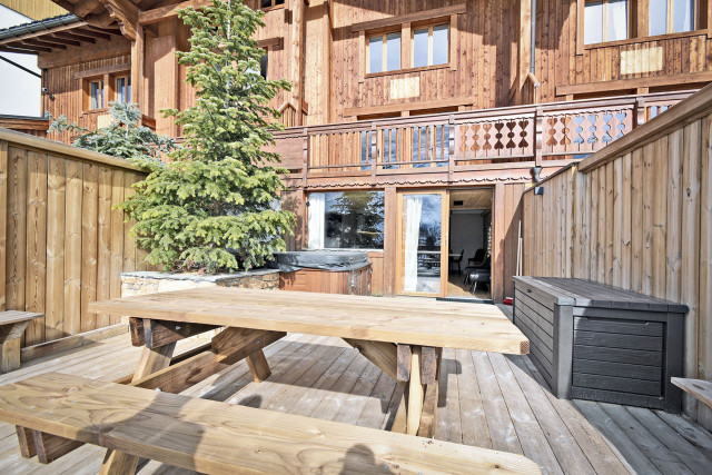 picture_estate_3746_275b08aa-fada-4e44-b71c-edb4f3498bd1 picture_estate_3746_275b08aa-fada-4e44-b71c-edb4f3498bd1