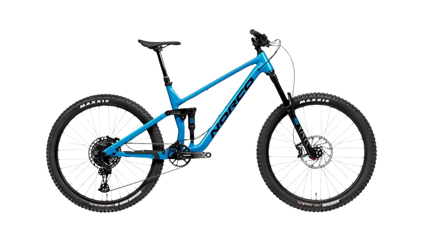 Reservation Location de velo trottinette skateboard. VTT DH tout suspendu Enduro 29 Taille S 155 170 cm Les Menuires Station de Ski Alpes Les 3 Vallees